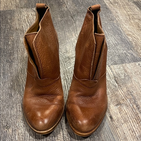Lucky Brand Brown Leather Ankle Boots - Picture 2 of 6